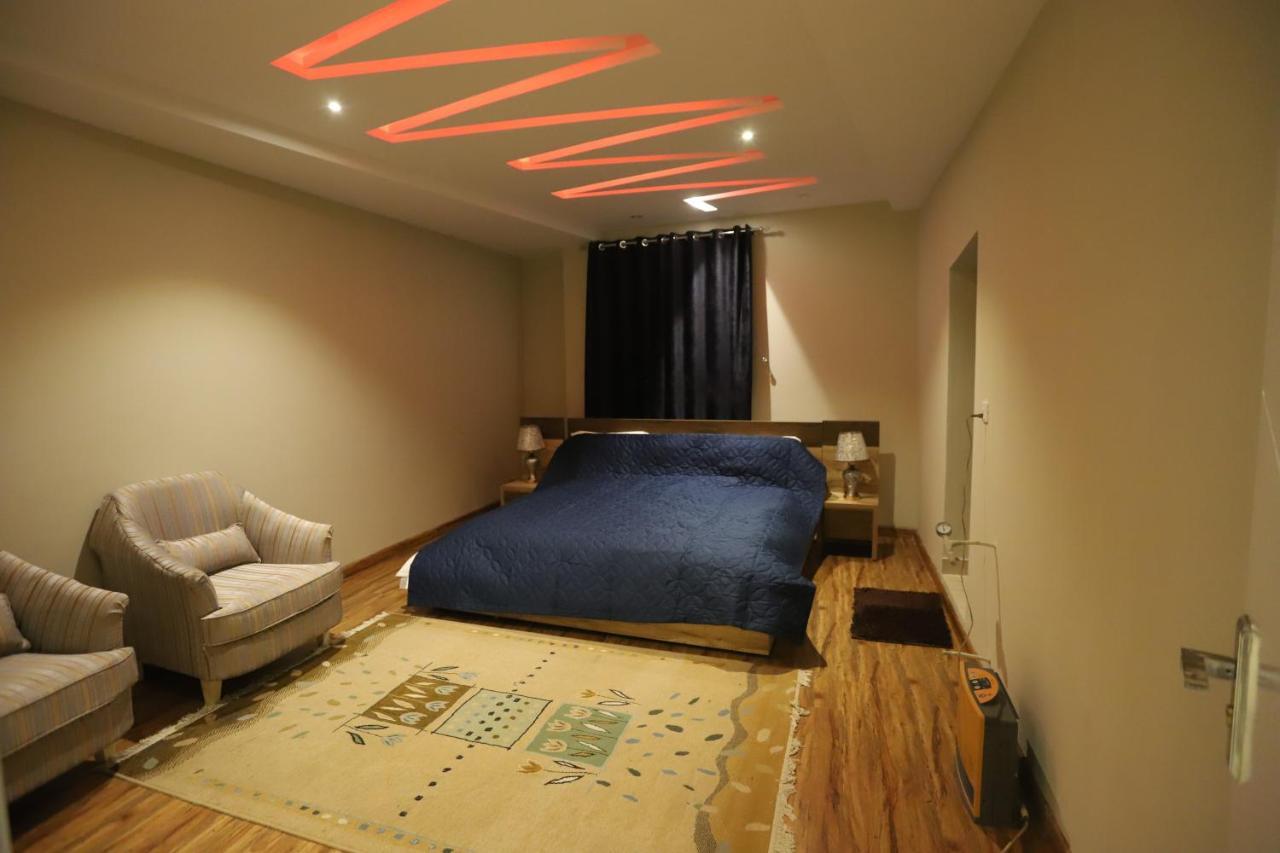 Aloche Apartments Murree Eksteriør billede