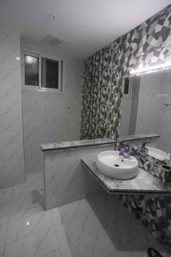 Aloche Apartments Murree Eksteriør billede